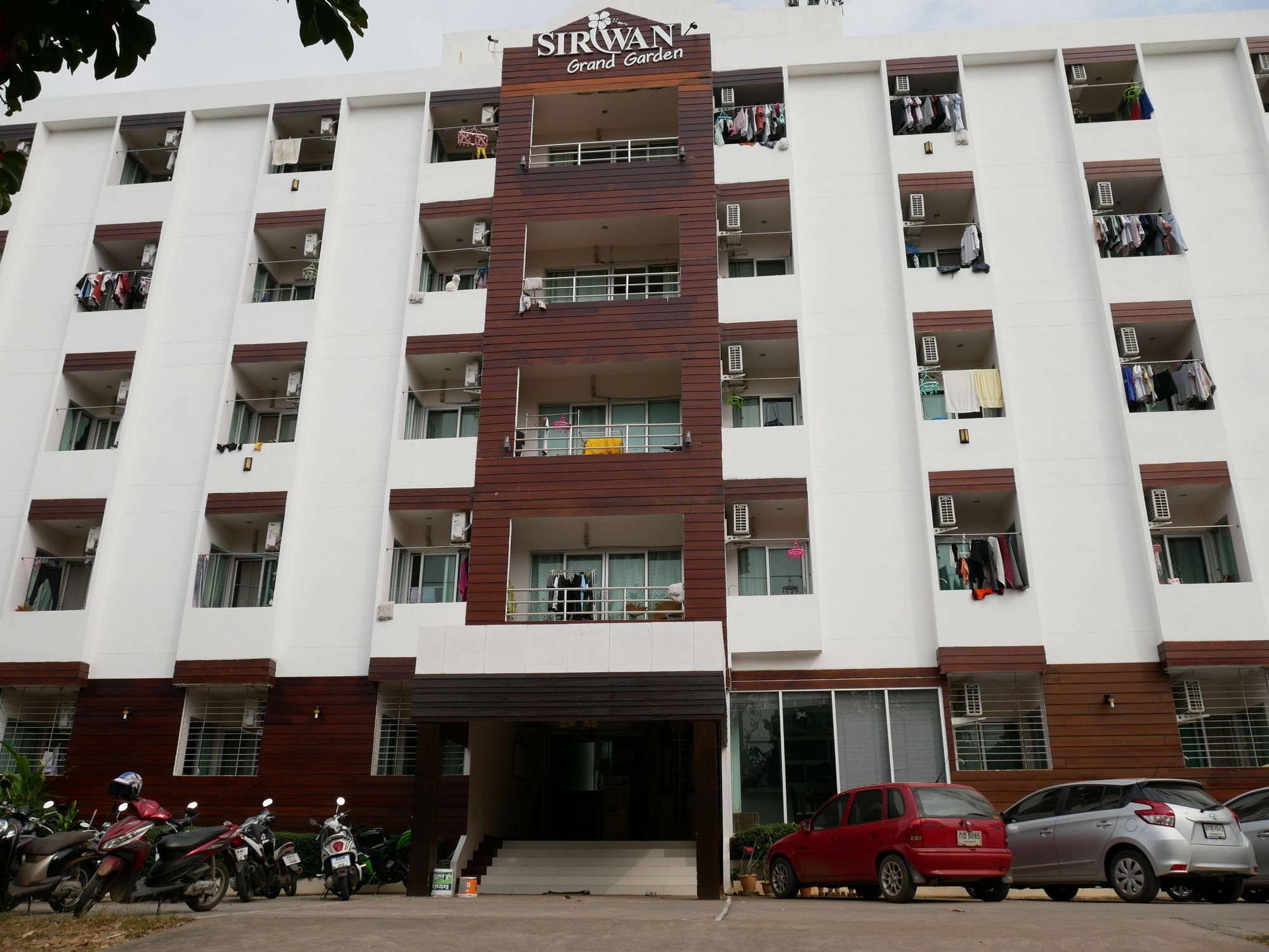Siriwan Grand Garden Apartment Khon Kaen Exterior photo